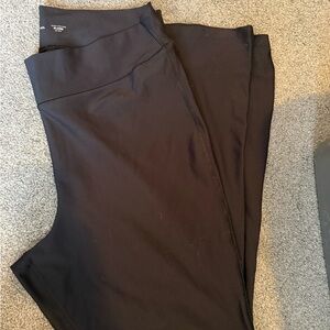 Old Navy Active Black Extra High-Rise Flare Leggings